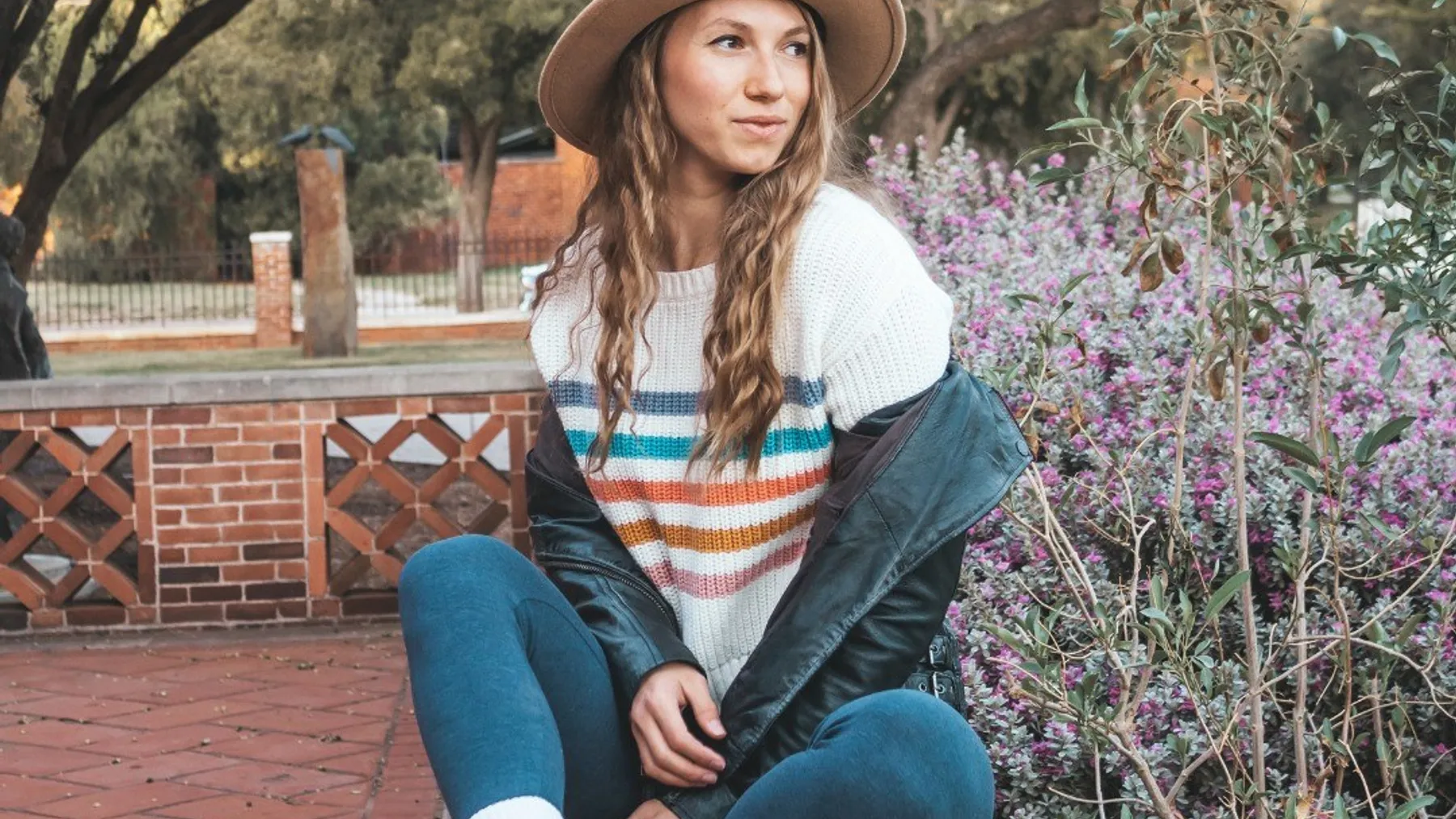 Love Leggings Square